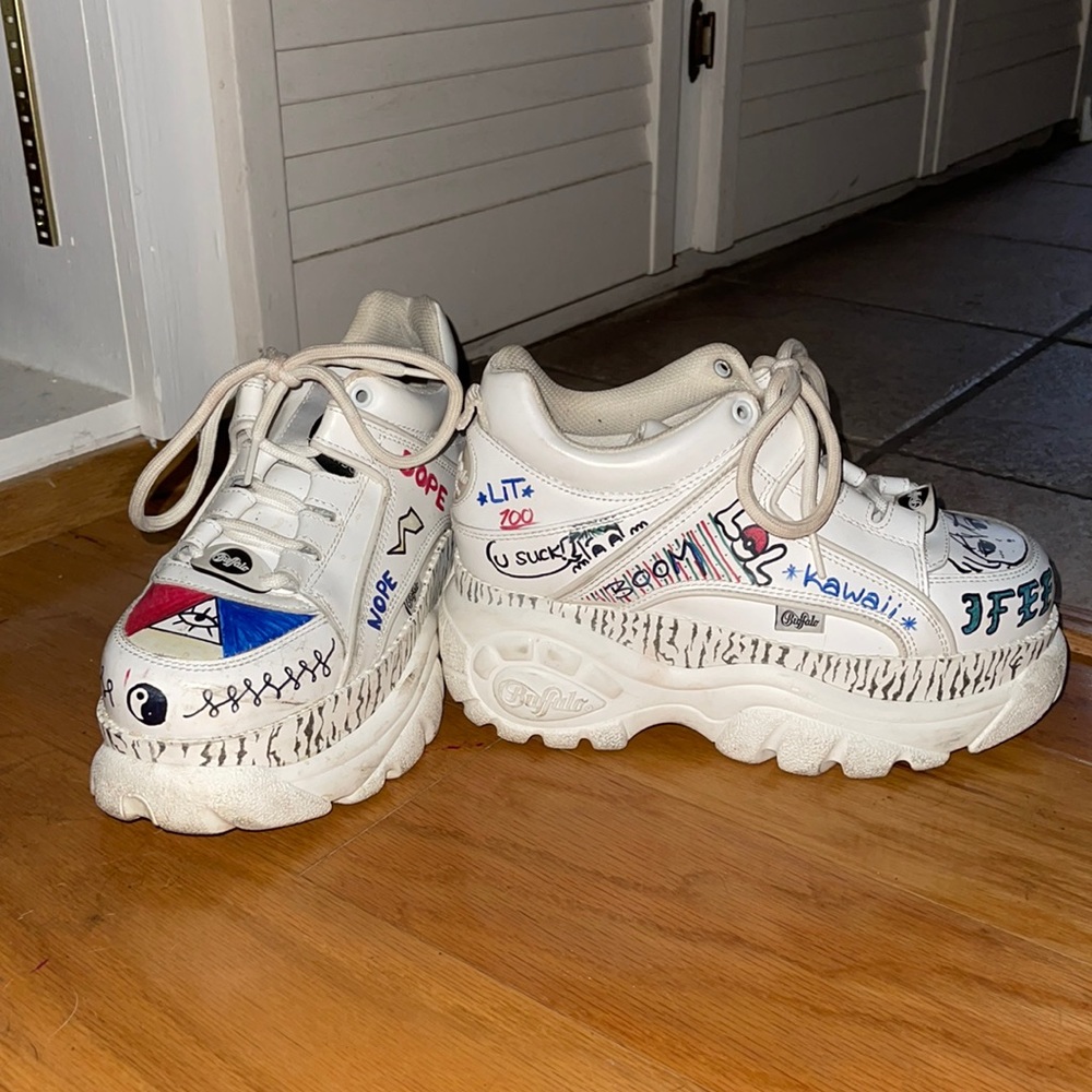Buffalo London platform sneakers